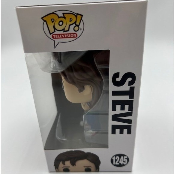 Funko Pop Stranger Things Steve Harrington Vinyl Figure 1245 - Picture 4 of 7
